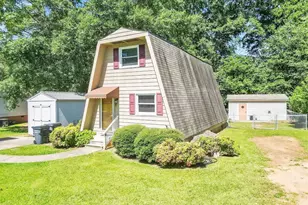 112 Hilltop Rd, Laurens, SC 29360 - Photo 2