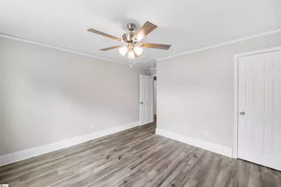 105 Pelzer Highway #Unit B, Easley, SC 29642 - Photo 8