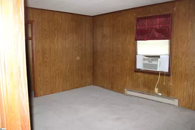 621 Freddie Drive, Spartanburg, SC 29303 - Photo 4