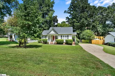 103 Kestrel Court, Taylors, SC 29687 - Photo 1