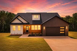 500 Skyline Dr, Campobello, SC 29322 - Photo 1