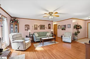 205 Vera Holliday Rd, Six Mile, SC 29682 - Photo 4
