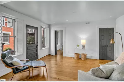 400 E Washington Street #Unit 5, Greenville, SC 29601 - Photo 8