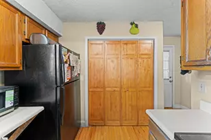 40 Huntsfield Dr, Greenville, SC 29607 - Photo 4