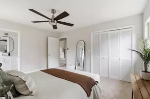 401 Clarendon Dr, Easley, SC 29642 - Photo 14