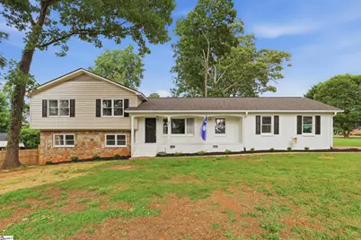 401 Clarendon Drive, Easley, SC 29642 - Photo 1