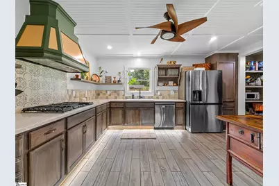 417 Harrell Drive, Spartanburg, SC 29307 - Photo 8