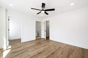 4 Temple St, Greenville, SC 29601 - Photo 32