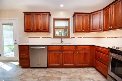145 Crossgate Drive, Boiling Springs, SC 29316 - Photo 10