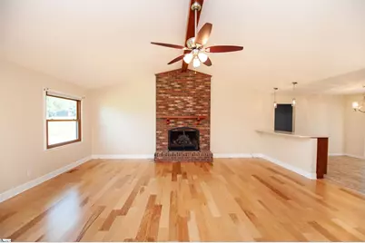 145 Crossgate Drive, Boiling Springs, SC 29316 - Photo 4