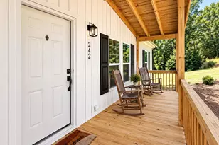242 Black Bottom Rd, Liberty, SC 29657 - Photo 8
