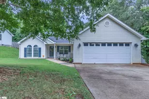 411 Hill Ln, Mauldin, SC 29662 - Photo 1