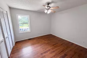 106 Hilltop Rd, Laurens, SC 29360 - Photo 18
