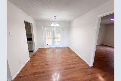 106 Hilltop Road, Laurens, SC 29360 - Photo 8