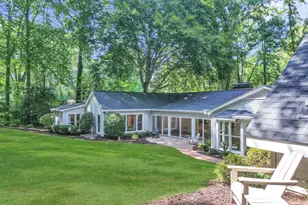 413 Mohawk Dr, Greenville, SC 29609 - Photo 2