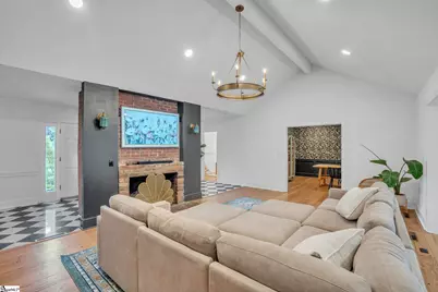 413 Mohawk Drive, Greenville, SC 29609 - Photo 6