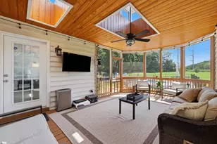 12 Silver Meadow Ln, Greer, SC 29651 - Photo 4