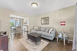 705 Canton Ct, Greer, SC 29651 - Photo 4