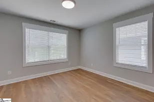8 Howard St, Greenville, SC 29611 - Photo 8