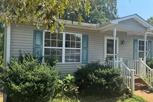 109 Everest Dr, Inman, SC 29349 - Photo 1