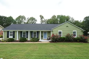 5016 Maplewood Dr, Greenville, SC 29615 - Photo 2