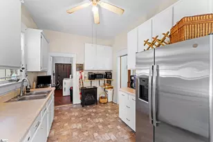 84 Saluda St, Ninety Six, SC 29666 - Photo 10