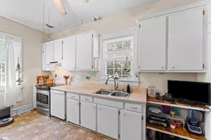 84 Saluda St, Ninety Six, SC 29666 - Photo 4