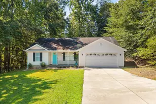 210 Abigail Ln, Greer, SC 29651 - Photo 1