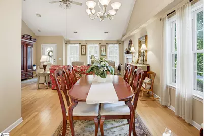 705 N Almond Drive, Simpsonville, SC 29681 - Photo 10