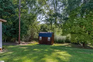909 W Georgia Rd, Woodruff, SC 29388 - Photo 22