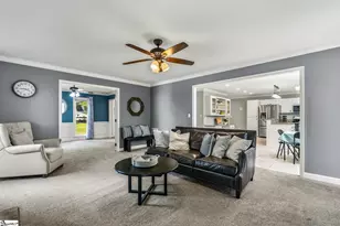4 Cutting Horse Ct, Simpsonville, SC 29680 - Photo 10