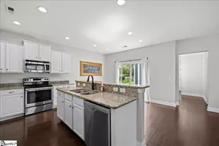 233 Fremont Dr, Simpsonville, SC 29680 - Photo 8