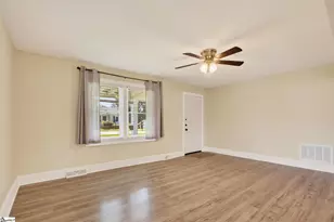 108 Mountain View Ave, Greer, SC 29650 - Photo 10