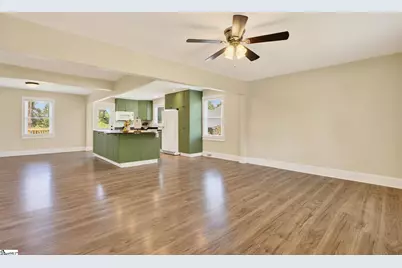 108 Mountain View Avenue, Greer, SC 29650 - Photo 4