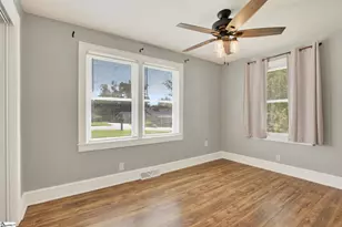 108 Mountain View Ave, Greer, SC 29650 - Photo 24