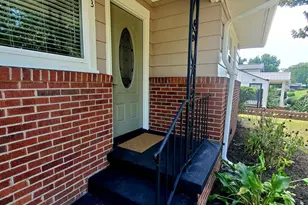 3 Dale Dr, Greenville, SC 29607 - Photo 2