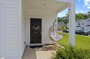 615 Reese Ln, Greenville, SC 29617 - Photo 2
