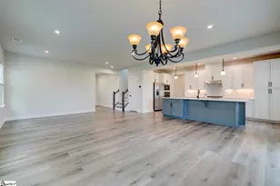 6059 Ives Ave, Spartanburg, SC 29307 - Photo 8