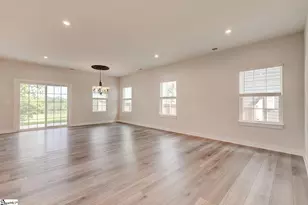 6059 Ives Ave, Spartanburg, SC 29307 - Photo 6