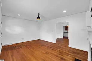 108 Paris View Dr, Greenville, SC 29609 - Photo 8