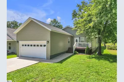 1026 Howard Street, Spartanburg, SC 29303 - Photo 2