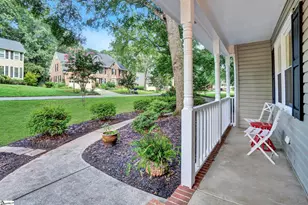 215 E Shefford St, Greer, SC 29650 - Photo 2