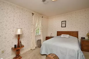 223 Redwood Dr, Easley, SC 29642 - Photo 20