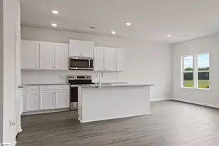 204 Spg Knl Wy, Fountain Inn, SC 29644 - Photo 10
