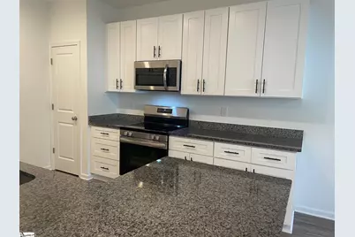 705 W Parker Road, Greenville, SC 29611 - Photo 6