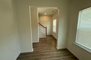 705 W Parker Rd, Greenville, SC 29611 - Photo 14