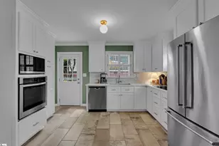15 Cammer Ave, Greenville, SC 29605 - Photo 10