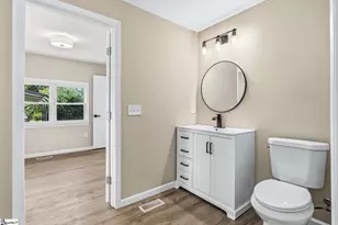 1310 Lakewood Ln, Anderson, SC 29625 - Photo 28
