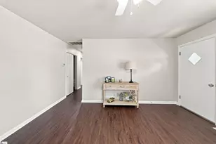 104 Tower Dr, Moore, SC 29369 - Photo 6
