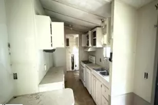 584 Leontine Mack Rd, Saluda, SC 29138 - Photo 4